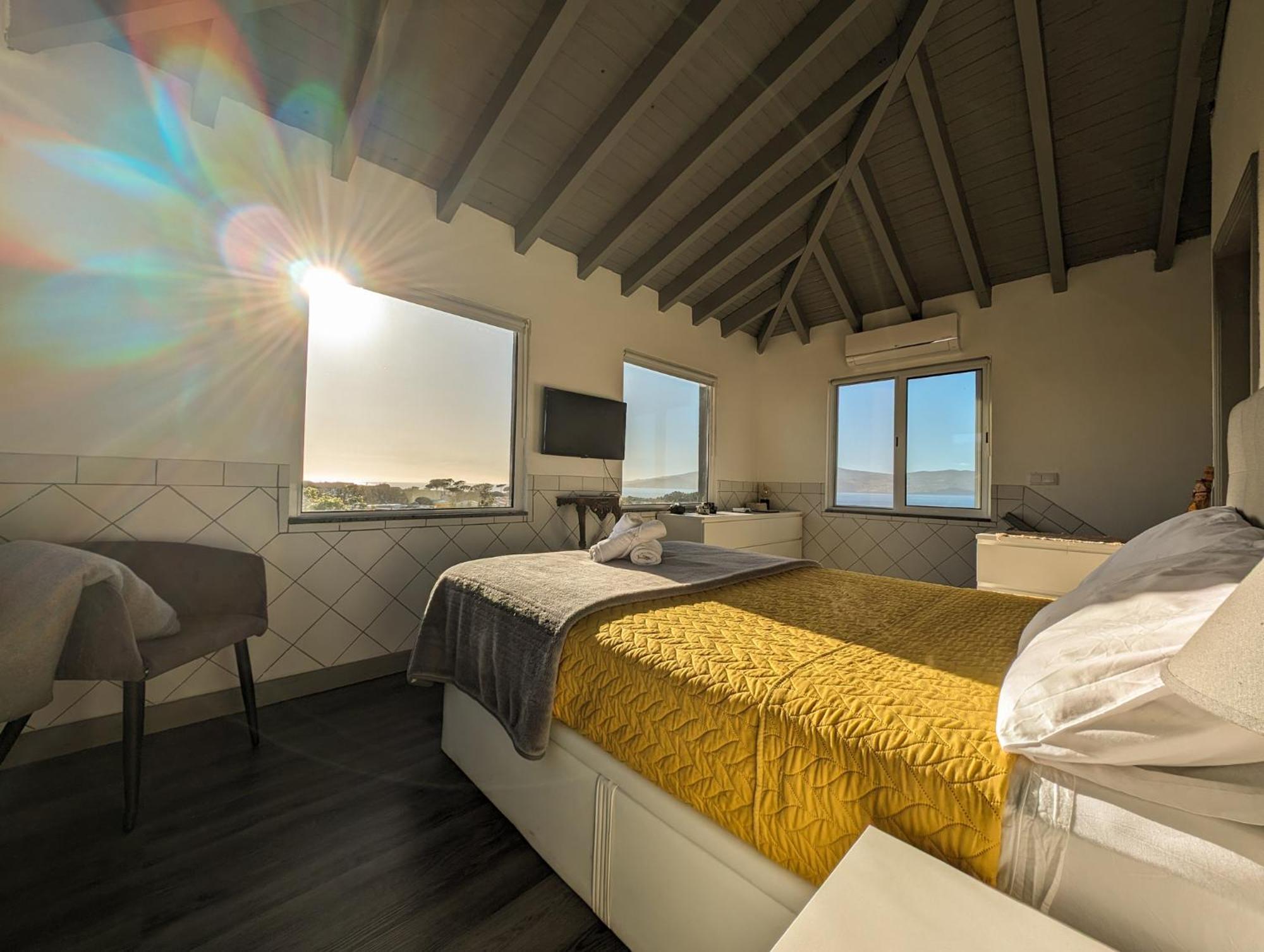 Loving Strangers Hostel Madalena  Ngoại thất bức ảnh